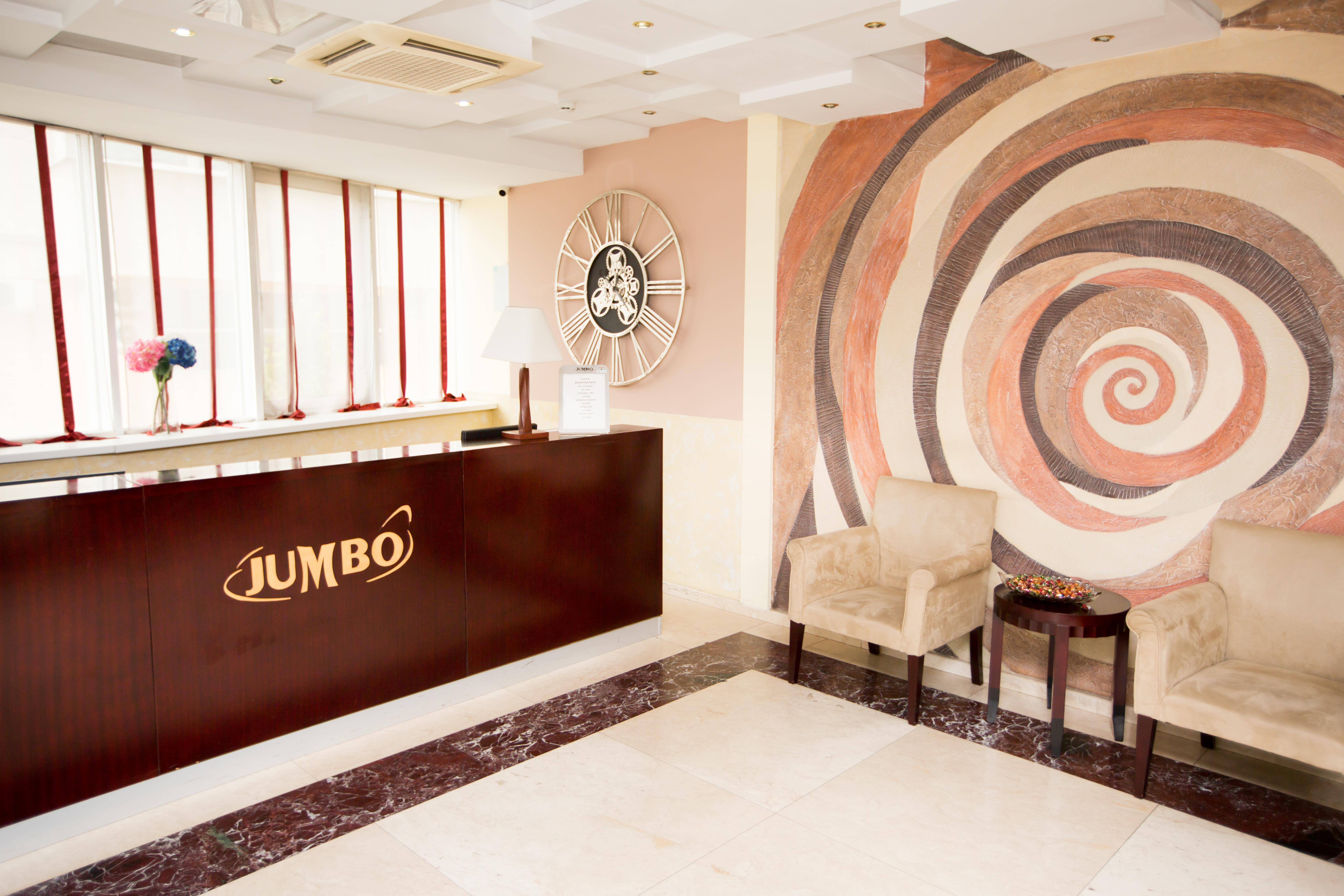 Jumbo Hotel Chisinau Exterior photo